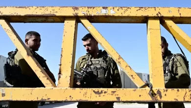 جنود اسرائيليون عند معبر كرم أبو سالم